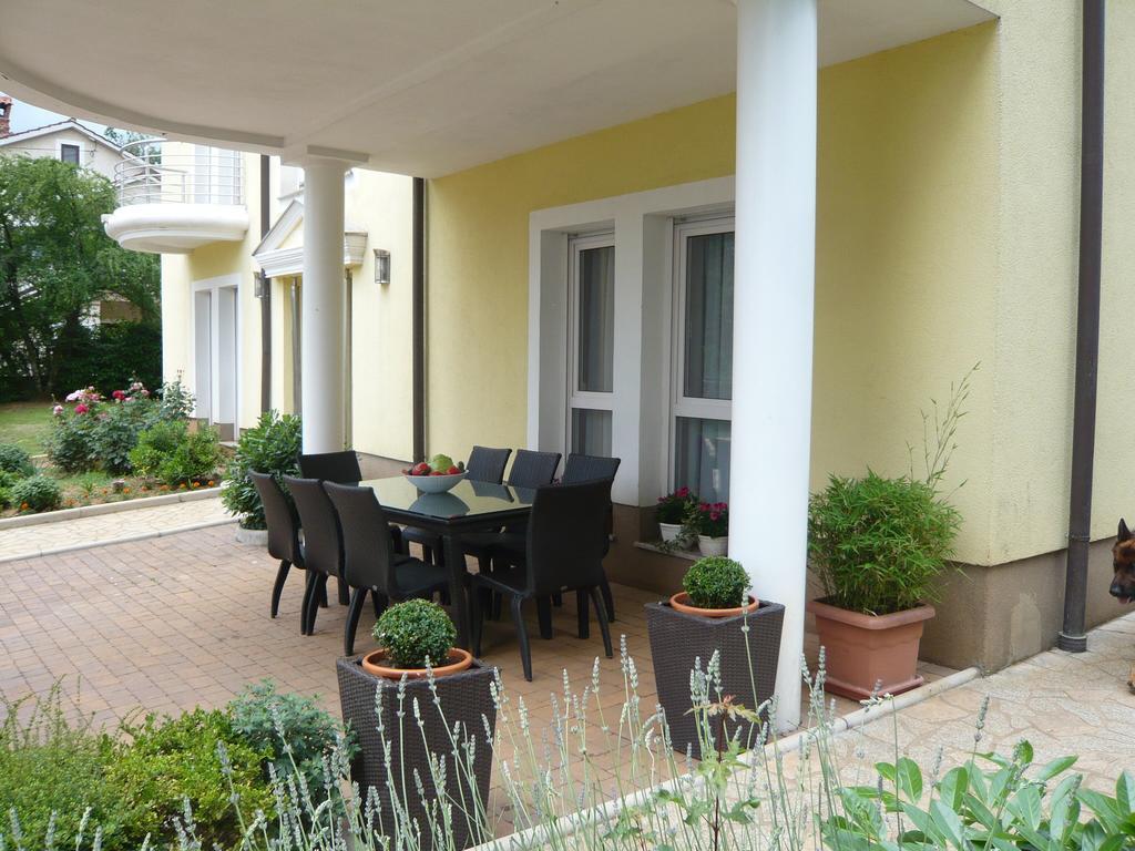 Apartments Villa Majda マトゥリ 部屋 写真