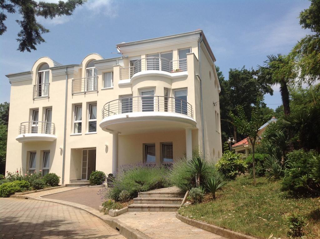 Apartments Villa Majda マトゥリ 部屋 写真