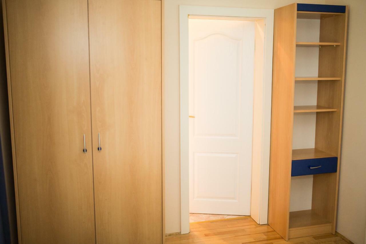 Apartments Villa Majda マトゥリ エクステリア 写真