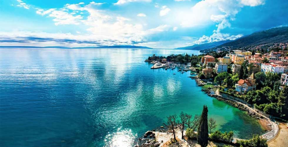 Apartments Villa Majda マトゥリ エクステリア 写真