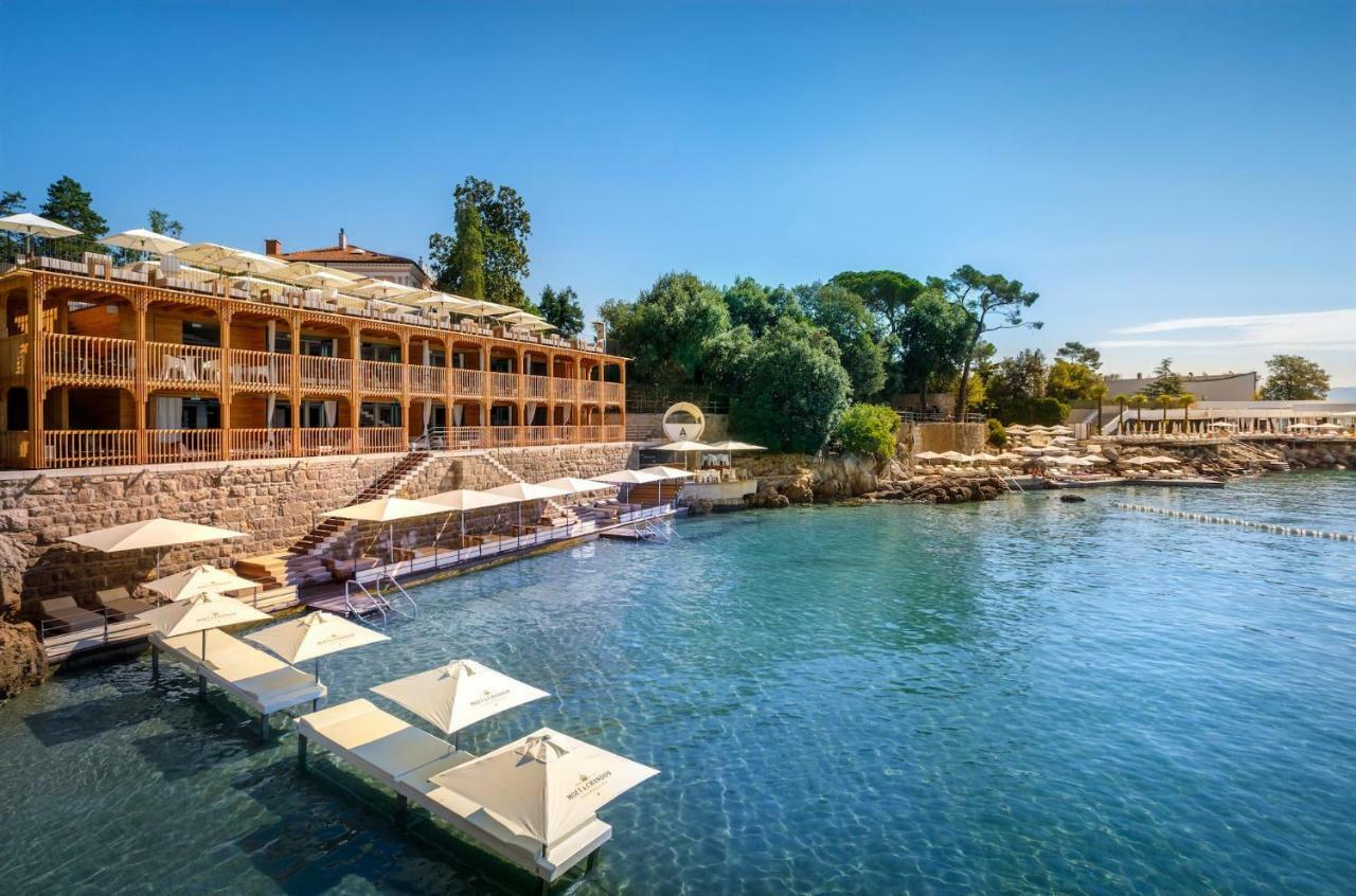 Apartments Villa Majda マトゥリ エクステリア 写真